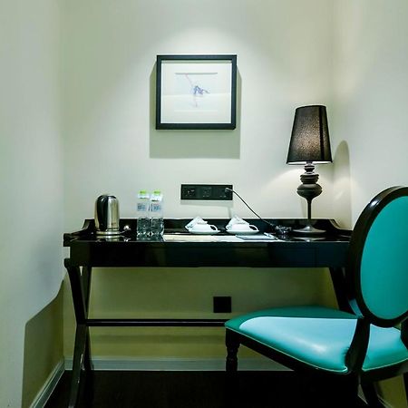 Xana Hotel Чунцин Екстериор снимка