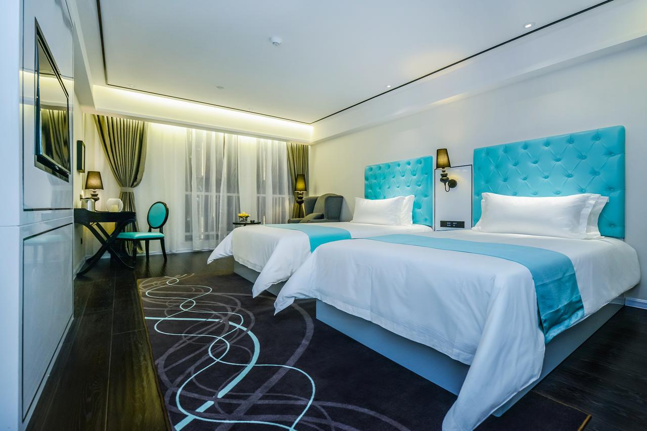 Xana Hotel Чунцин Екстериор снимка