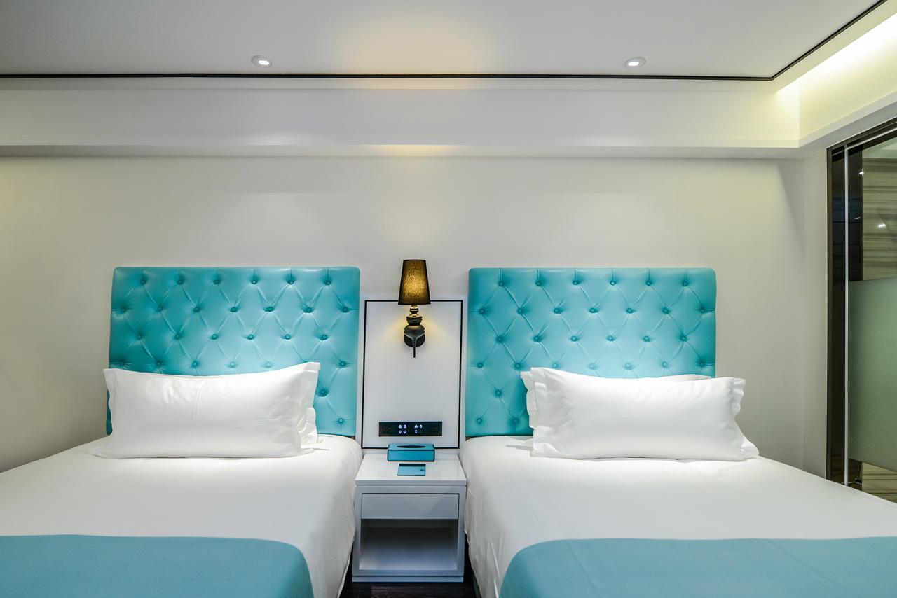 Xana Hotel Чунцин Екстериор снимка