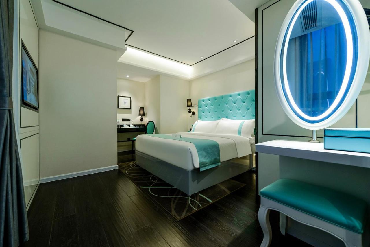 Xana Hotel Чунцин Екстериор снимка